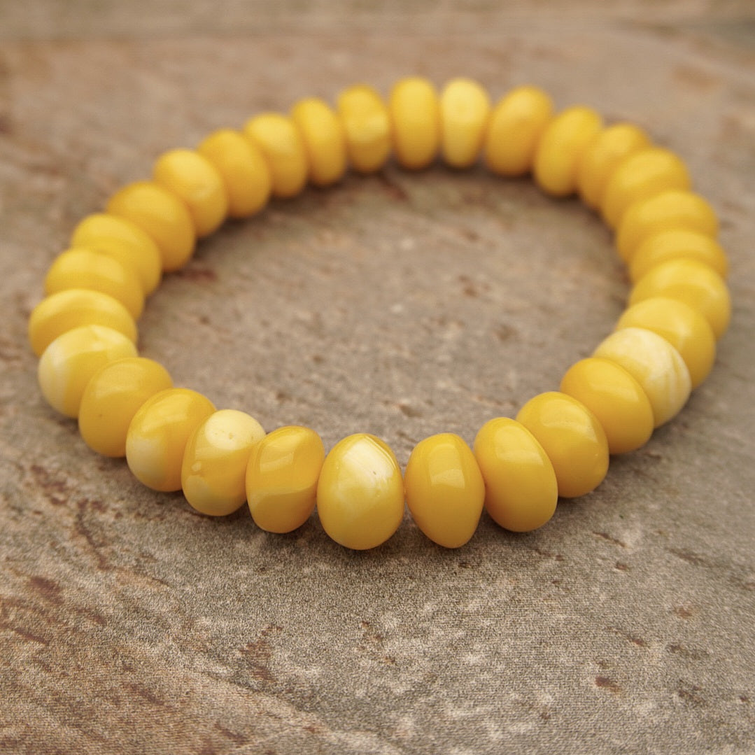 Abacus White Amber
